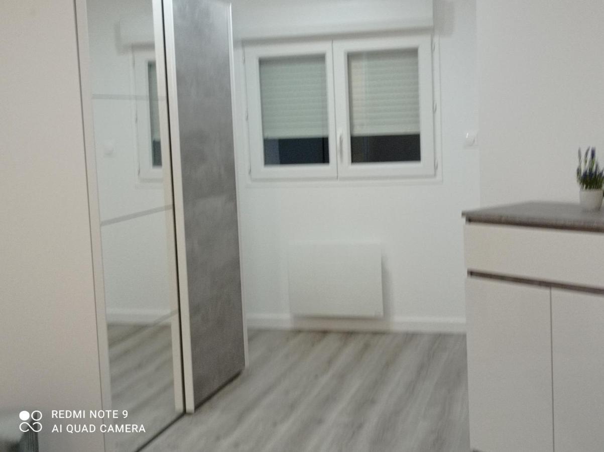 Apparthotel Пуатьє Екстер'єр фото