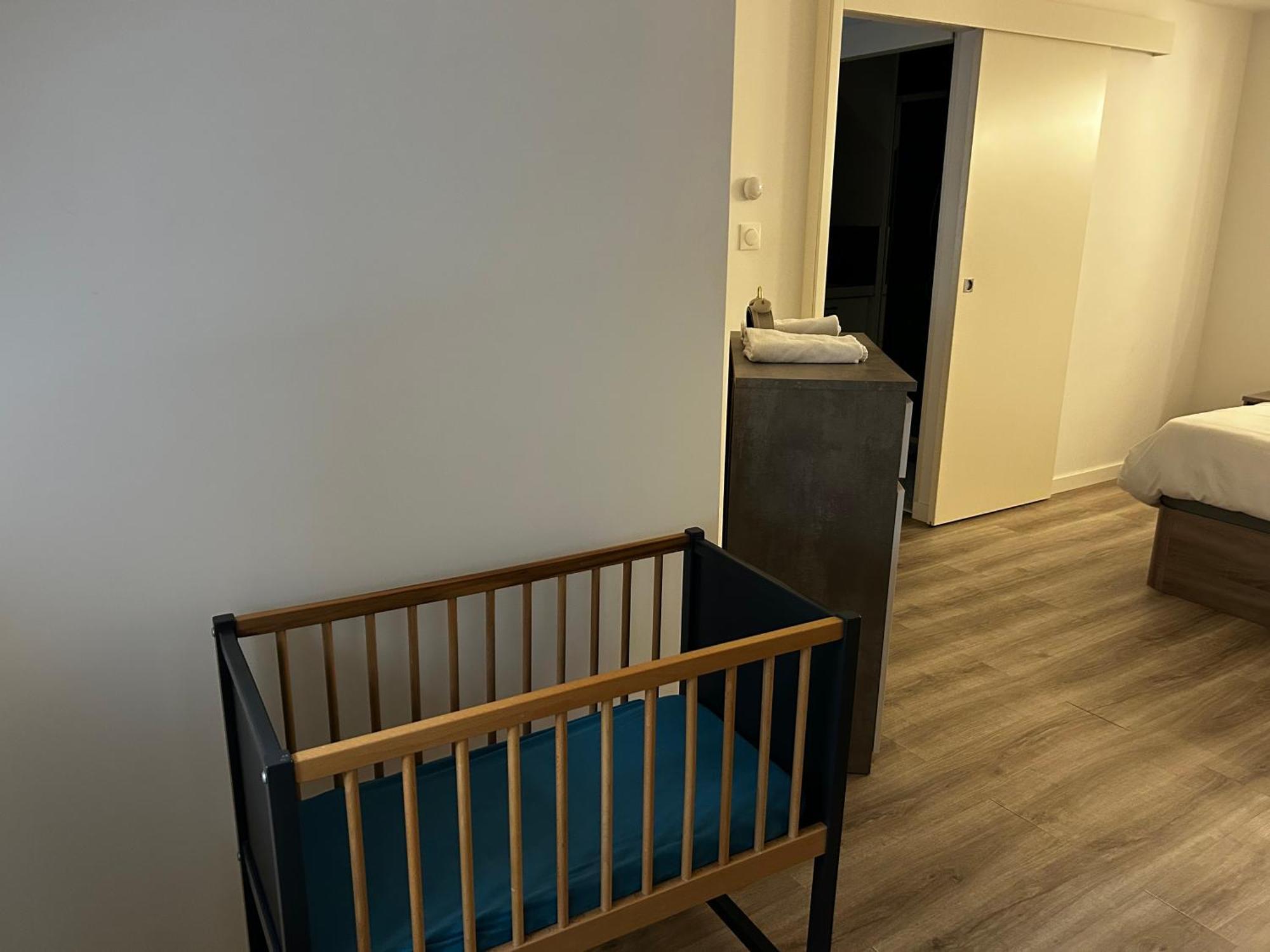 Apparthotel Пуатьє Екстер'єр фото